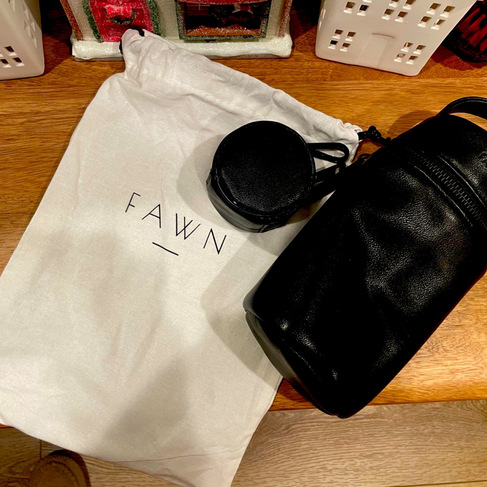 Fawn design bottle and paci holder